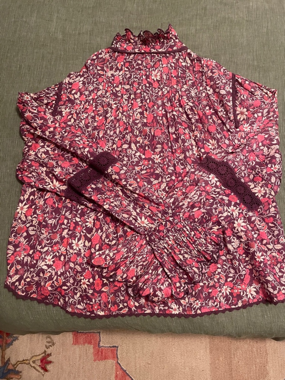Farm Rio Blouse - Picture 8 of 8